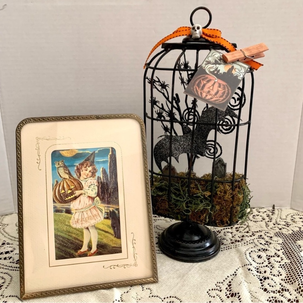 Halloween bundle. Vintage frame w/ Halloween postcard and bird cage photo holder